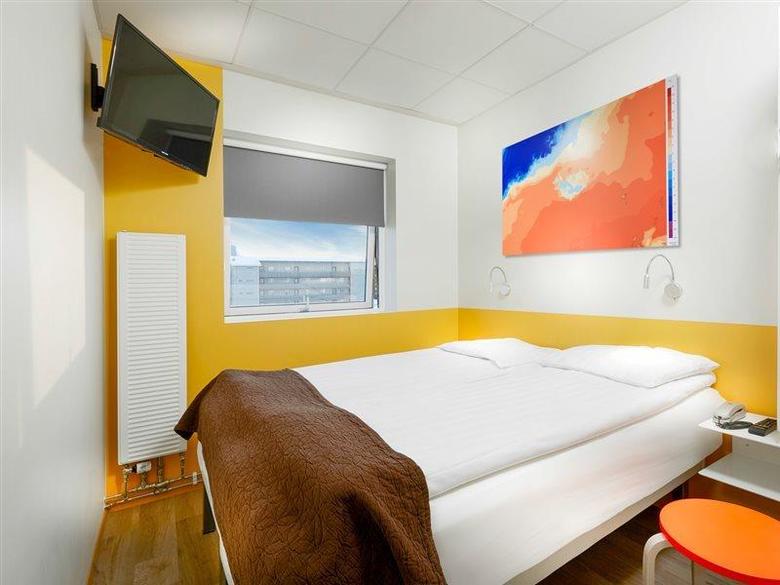 Hotel Cabin