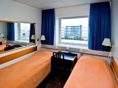 Hotel Cabin