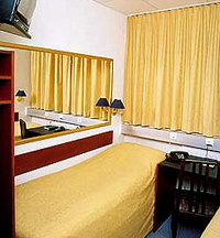 Hotel Cabin
