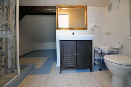 Hostal Baltas Namas