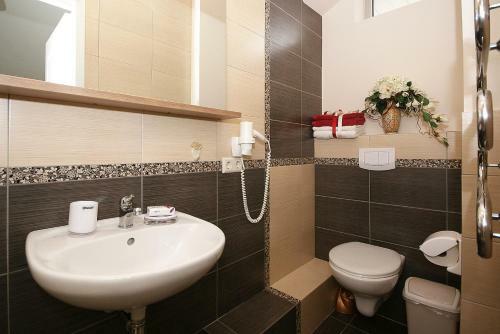 Hostal Baltas Namas