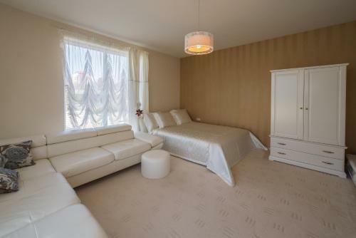 Hostal Baltas Namas