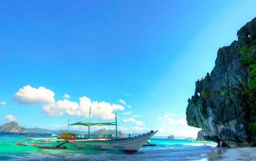 Hotel Lally And Abet Beach Cottages