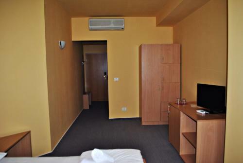 Hostal Casa Tineretului