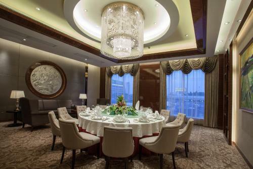 Classical Plaza Hotel