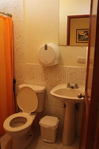 Albergue Hostal Rosa Mar