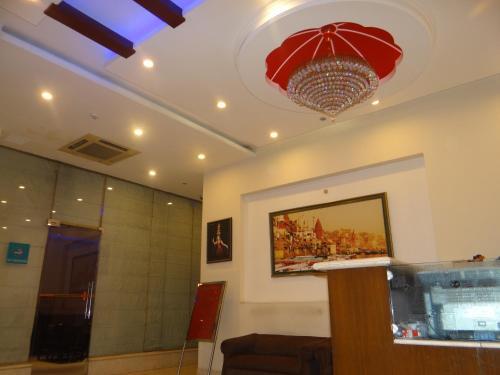 Hotel Janhvi International