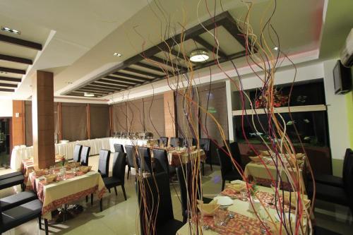 Hotel Park Residency