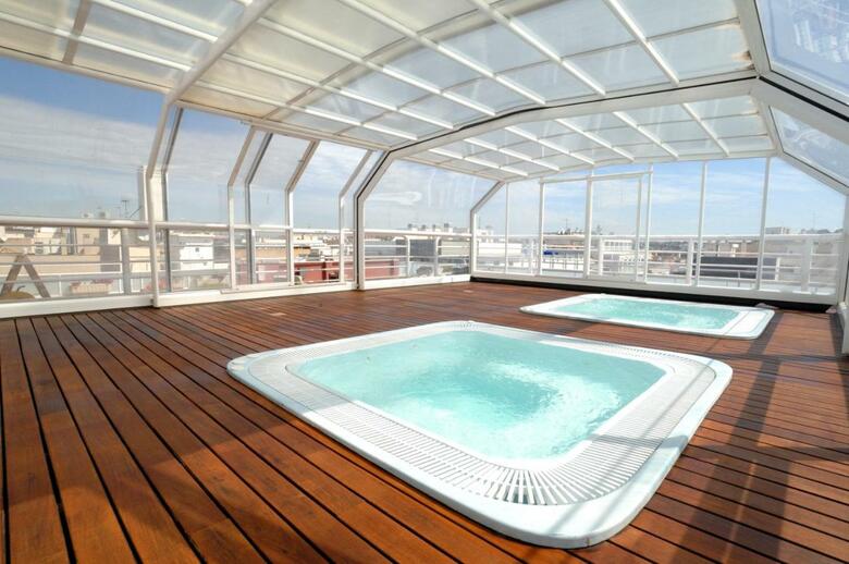 Hotel President