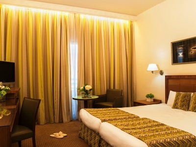 Ajax Hotel