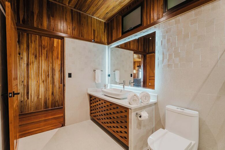 Hotel Heliconia