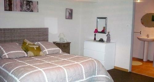 Bed & Breakfast Manoir Ville Davy