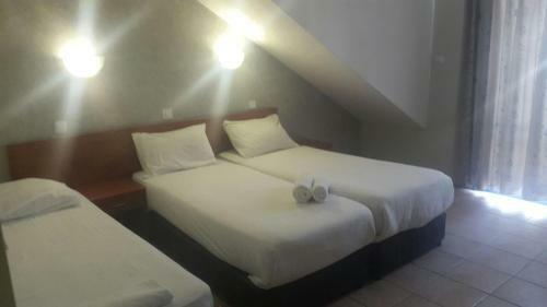 Aviv Hostel