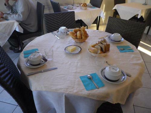 Hotel H�tel La Voile Bleue