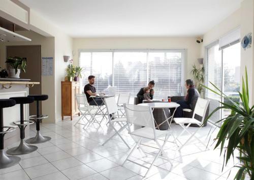 Hotel H�tel La Voile Bleue