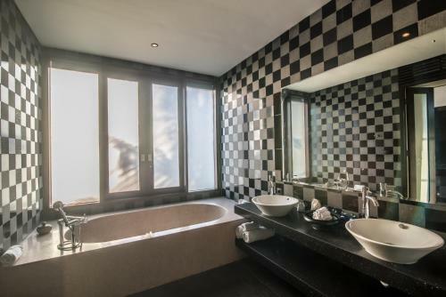 Hostal Banyu Biru Villa At La Villa Bali