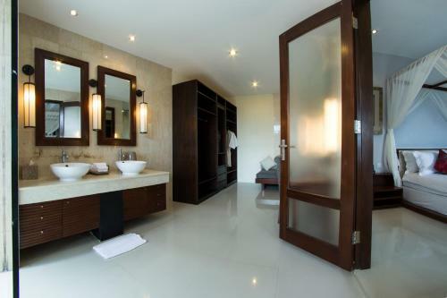 Villa Seratus
