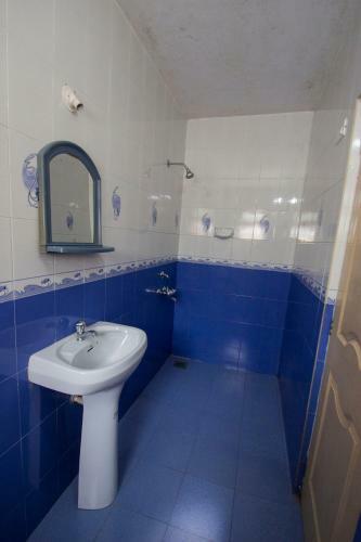 Veeniola Holiday Home
