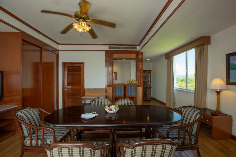 Hotel Centara Mae Sot Hill Resort