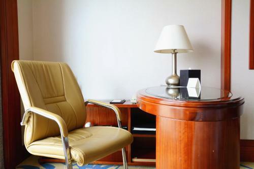 New Century Grand Hotel Huaian
