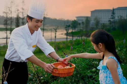 New Century Grand Hotel Huaian