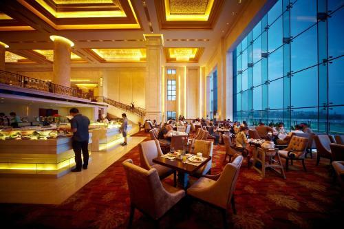 New Century Grand Hotel Huaian