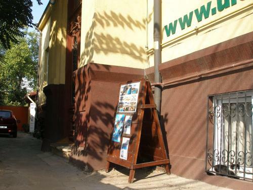 Kretan Hostel