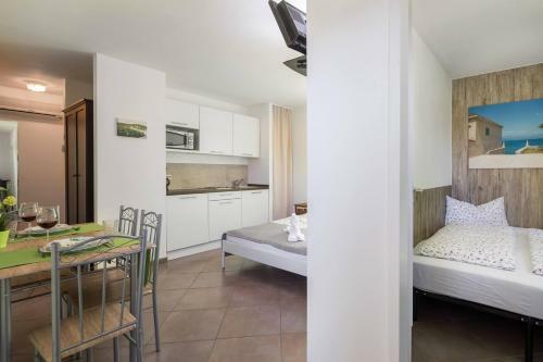 Apartments Dropuljic