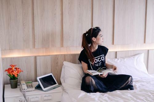 Honeydew Hotel