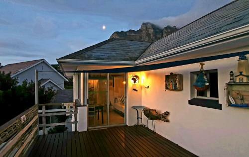 Hostal Villa Surprise