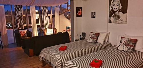 Hostal Villa Surprise