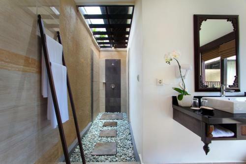 Transera Grand Kancana Villas Resort Bali