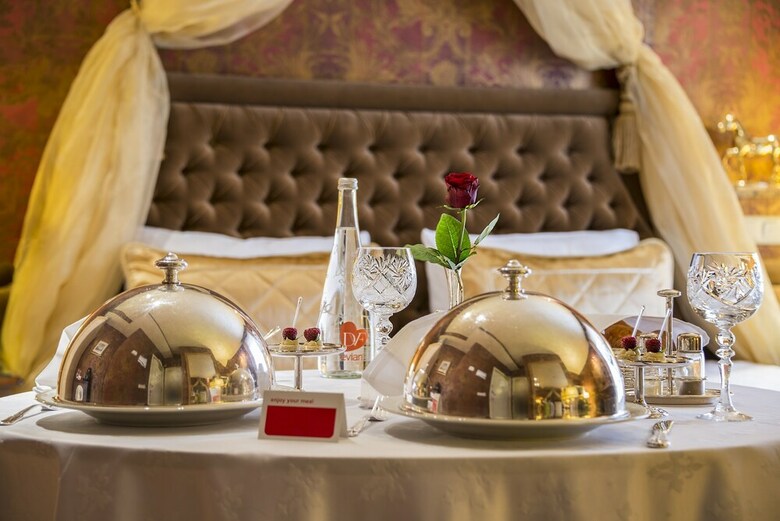 Imperial Hotel & Restaurant