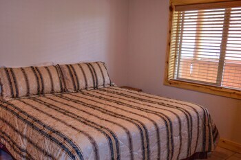 The Lodge At Duck Creek