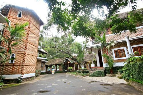 Hotel Ambadi