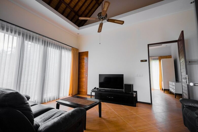 Hotel Discovery Candidasa Cottages And Villas