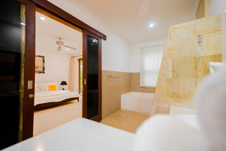 Hotel Discovery Candidasa Cottages And Villas