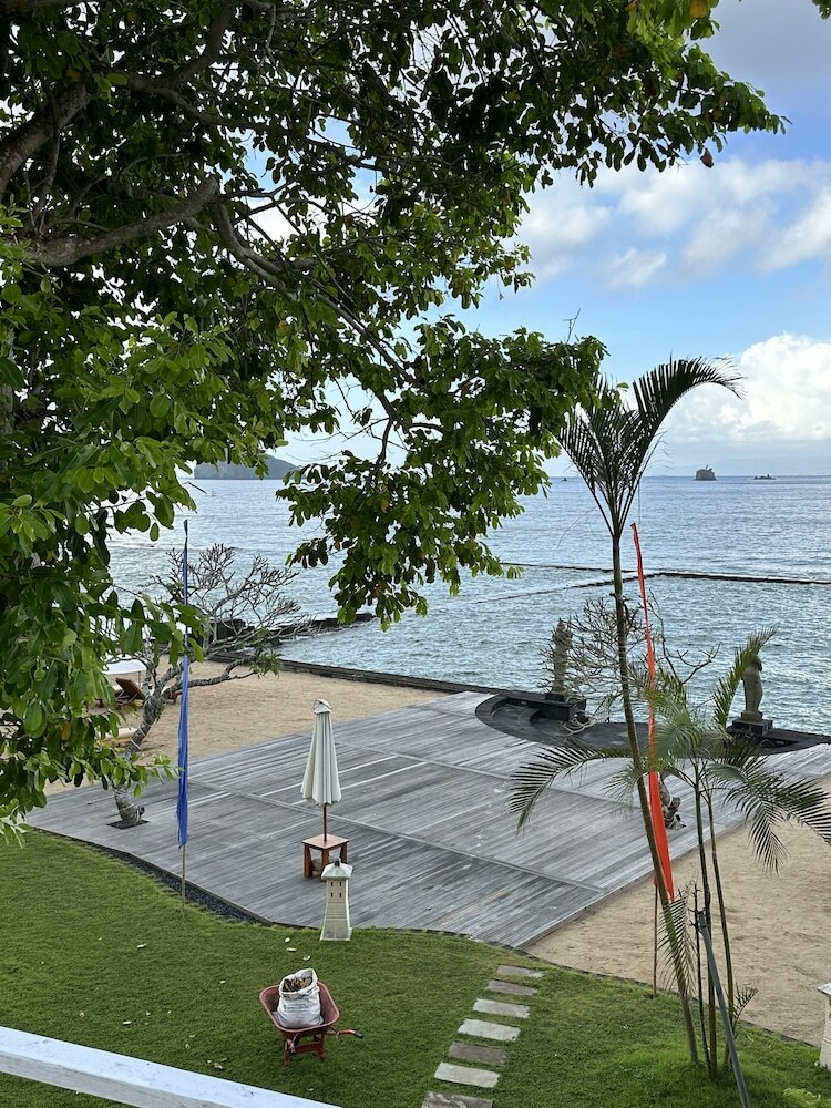 Hotel Discovery Candidasa Cottages And Villas