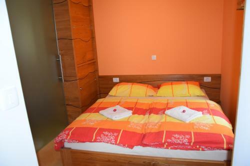 Apartments Mrakic