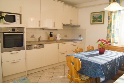 Apartments Mrakic