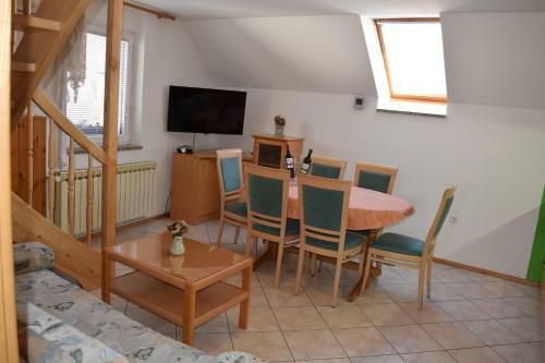 Apartments Mrakic
