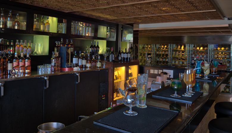 Hotel Davanam Sarovar Portico Suites