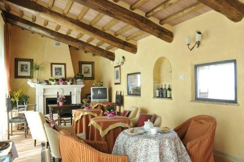 Hostal Agriturismo Il Macchione