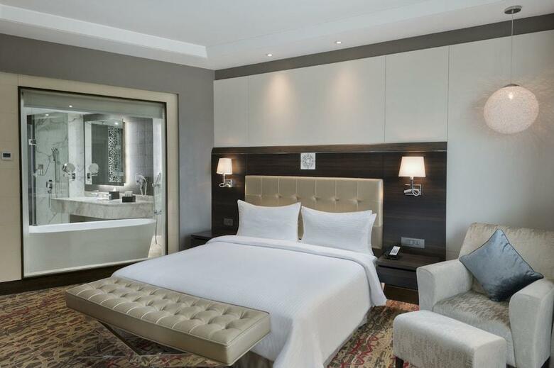Hotel Radisson Blu Agra Taj East Gate