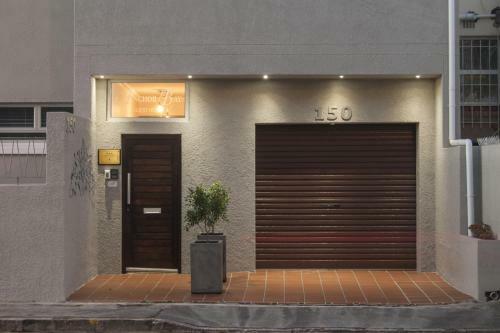 Hostal Anchor Bay Guest House