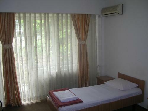 Federa?ia Rom�n? De Scrim? - Hotel Floreta De Aur
