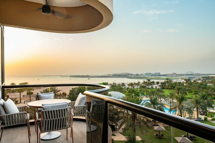 Hotel Le Royal Meridien Beach Resort And Spa