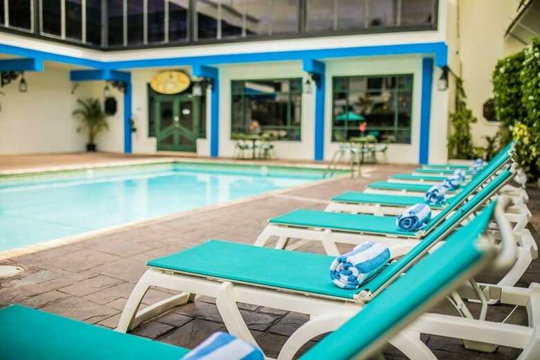 Hotel Knutsford Court