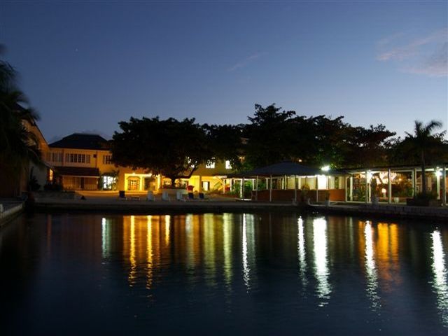 Morgans Harbour Hotel & Marina Port Royal