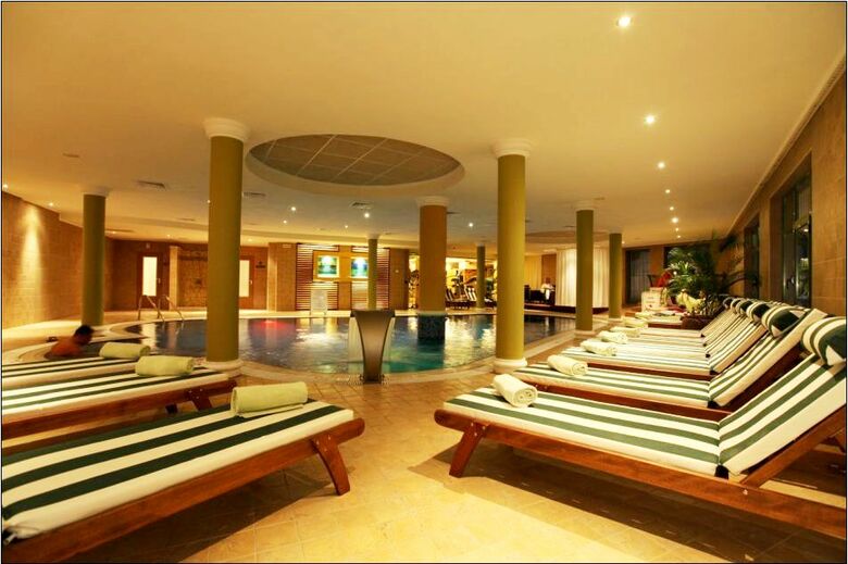 Hotel Romance